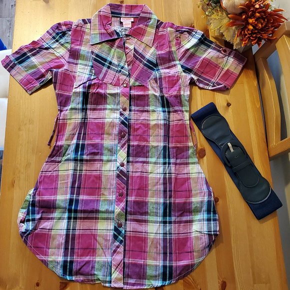 She's Cool - Women's Plaid Graphic Button-Down Shirt Dress with Detachable Belt - Picture 9 of 9